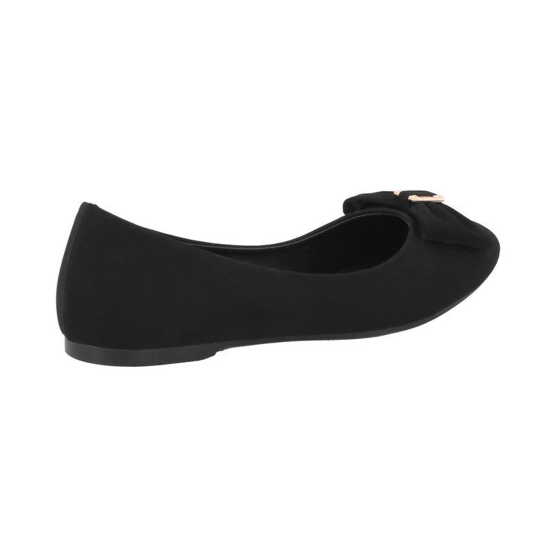 UH-LULU-by-260-SINT-BUCK-NGO-22--comma-22.0