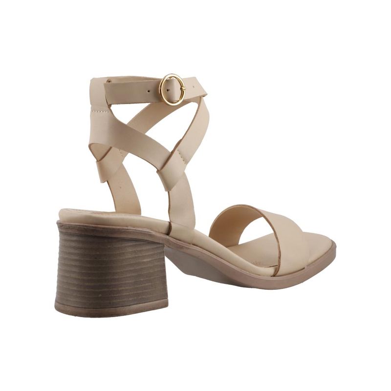 SUZY-LOVE-125-SELMA-AVENA-23-26-comma-23.0